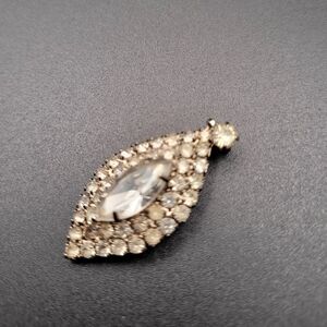 Elegant Silver and Crystal Pendant